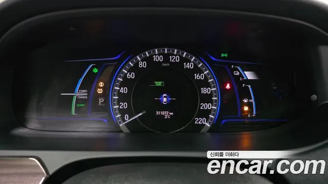 Honda Accord 2017 — фото 8