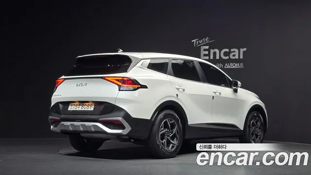 Kia Sportage 2022 — фото 2