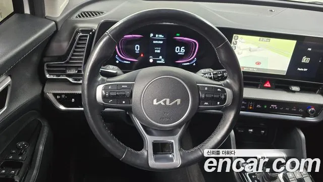 Kia Sportage 2022 — фото 13