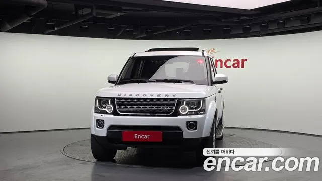 Land Rover Discovery 2016 — фото 1