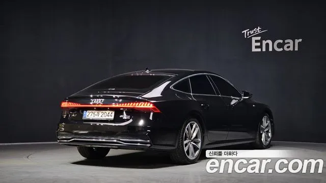 Audi A7 2021 — фото 2