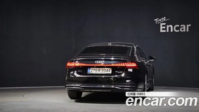 Audi A7 2021 — фото 4
