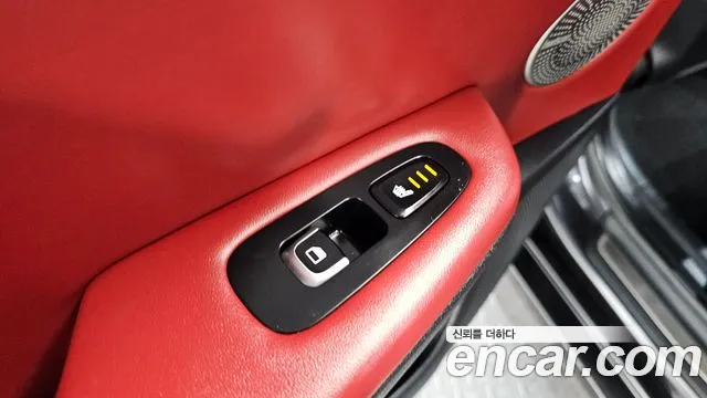 Kia Stinger 2020 — фото 18