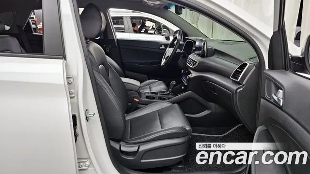 Hyundai Tucson 2019 — фото 11