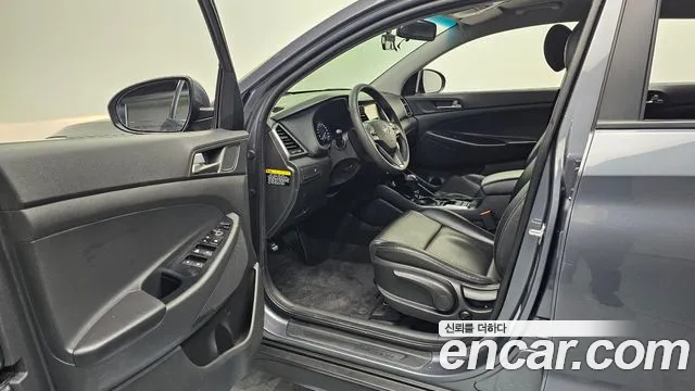 Hyundai Tucson 2018 — фото 9