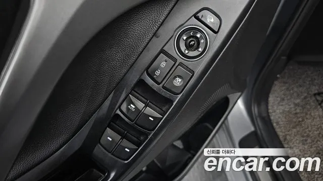 Hyundai AVANTE 2014 — фото 17