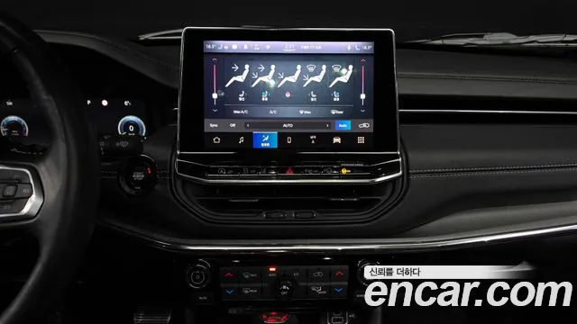 Jeep Compass 2022 — фото 15