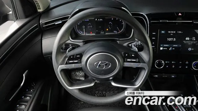 Hyundai Tucson 2023 — фото 16