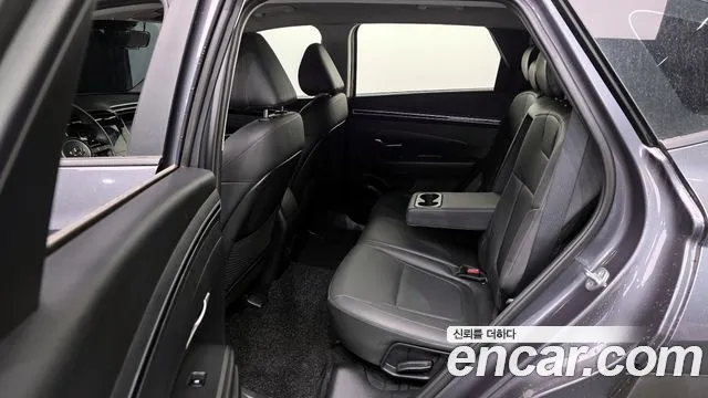 Hyundai Tucson 2023 — фото 20