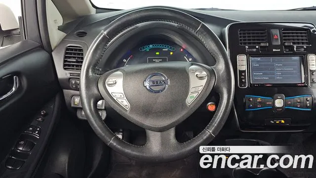 Nissan Leaf 2016 — фото 13