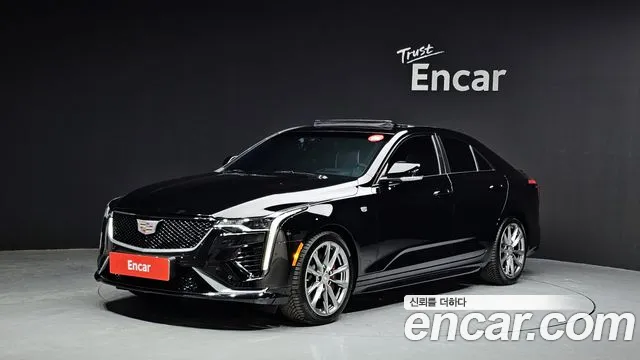 Cadillac CT4 2020 — фото 1