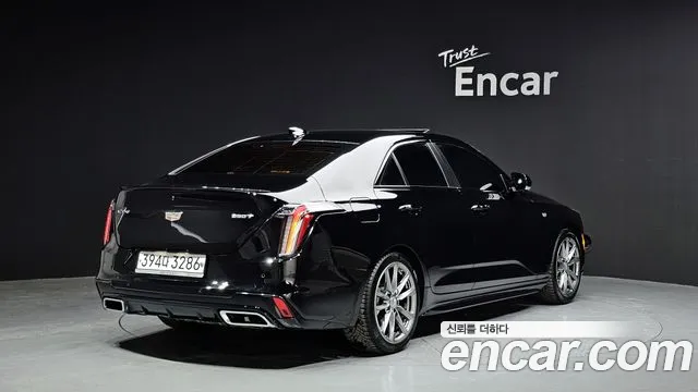 Cadillac CT4 2020 — фото 2