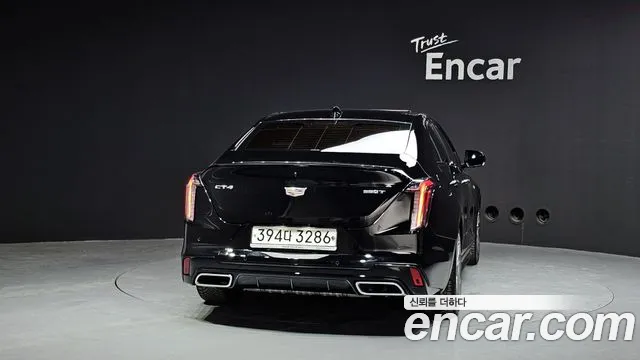 Cadillac CT4 2020 — фото 4