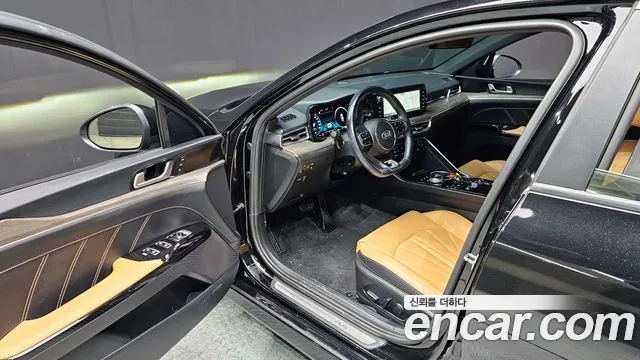 Kia K5 2021 — фото 11