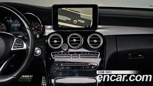 Mercedes-Benz C-Class 2017 — фото 14
