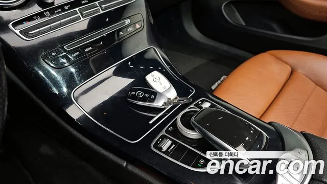 Mercedes-Benz C-Class 2017 — фото 16