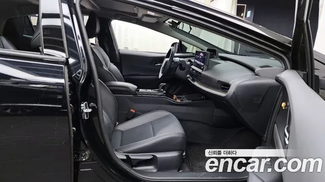 Toyota Prius 2025 — фото 11