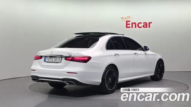 Mercedes-Benz E-Class 2021 — фото 2