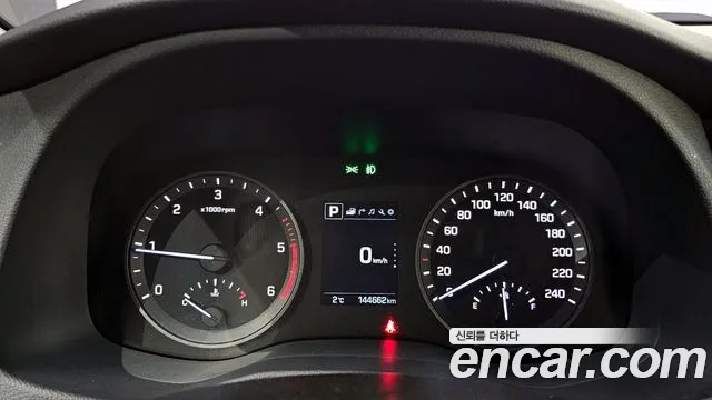 Hyundai Tucson 2017 — фото 8