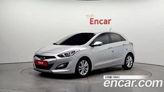 Hyundai i30 2014 — фото 1