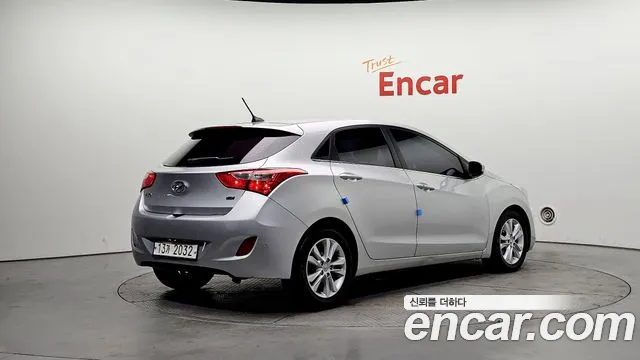 Hyundai i30 2014 — фото 2