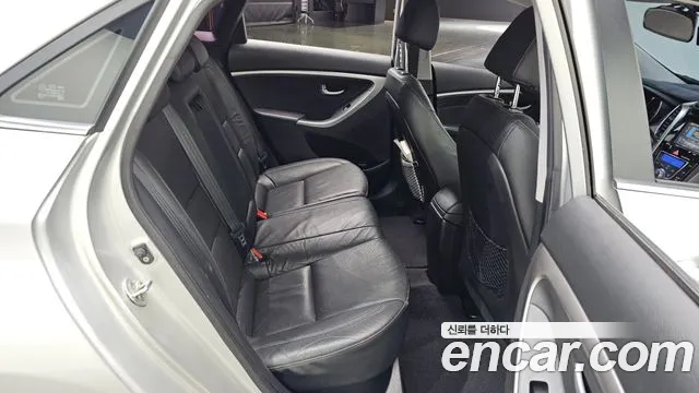 Hyundai i30 2014 — фото 13