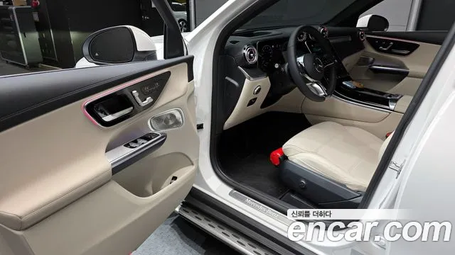 Mercedes-Benz GLC-Class 2025 — фото 11