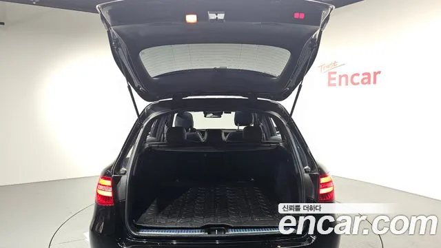 Mercedes-Benz GLC-Class 2017 — фото 20