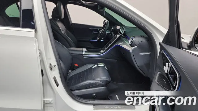 Mercedes-Benz C-Class 2022 — фото 10