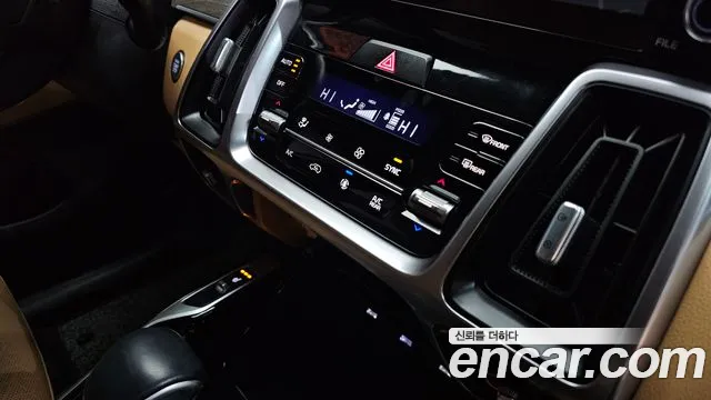 Kia Sorento 2021 — фото 15