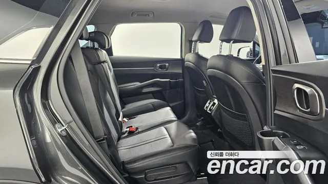 Kia Sorento 2024 — фото 12