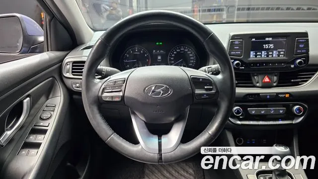 Hyundai i30 2018 — фото 14