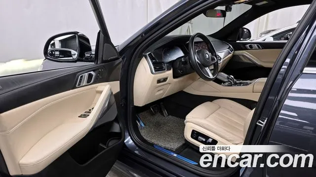 BMW X6 2021 — фото 10