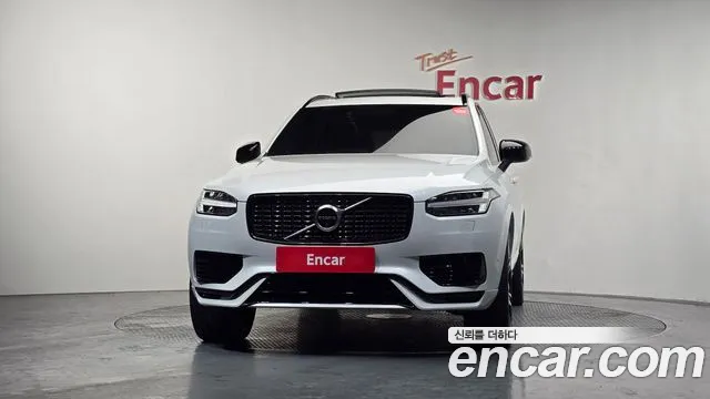 Volvo XC90 2021 — фото 3