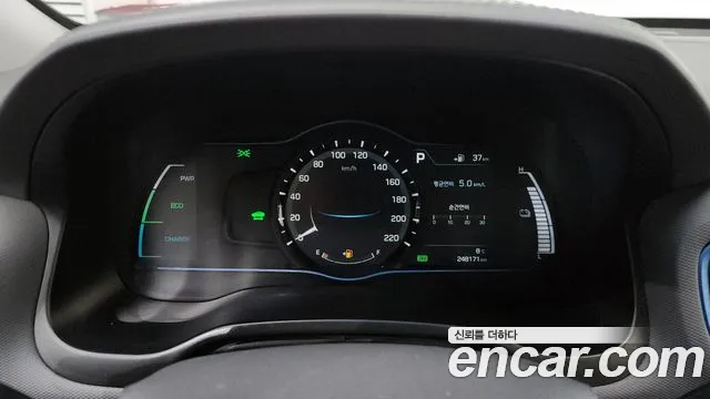 Hyundai Ioniq 2016 — фото 8