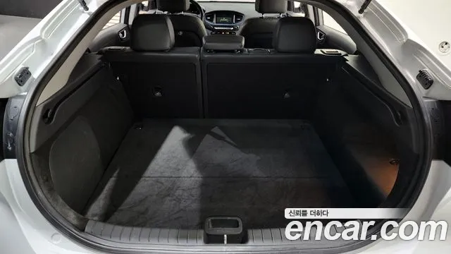 Hyundai Ioniq 2016 — фото 20