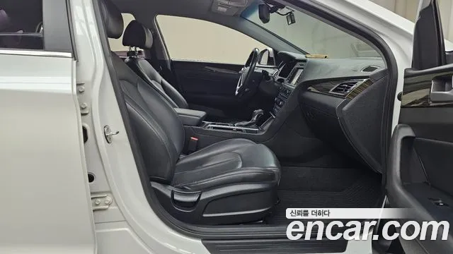 Hyundai Sonata 2017 — фото 11