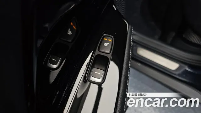 Kia Niro 2020 — фото 19