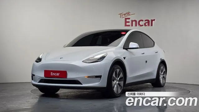 Tesla Model Y 2021 — фото 1