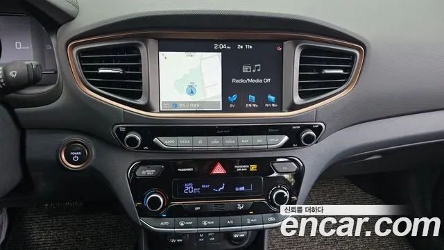 Hyundai Ioniq 2019 — фото 14