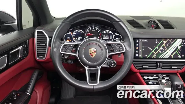 Porsche Cayenne 2023 — фото 13