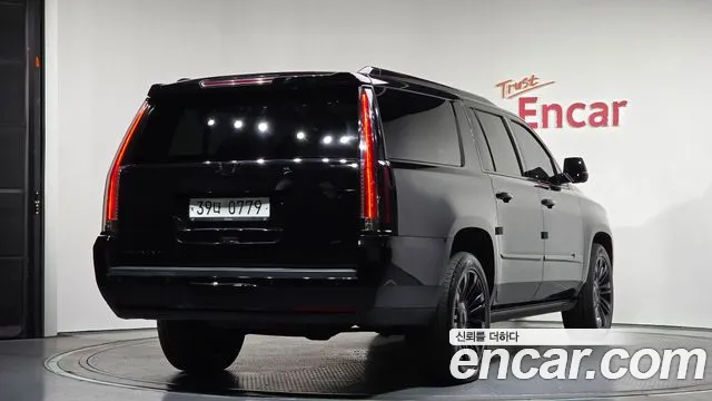 Cadillac Escalade 2015 — фото 2