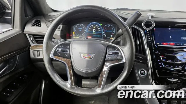 Cadillac Escalade 2015 — фото 13