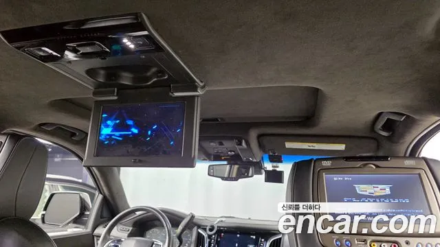 Cadillac Escalade 2015 — фото 18