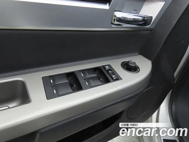 Chrysler Sebring 2010 — фото 18