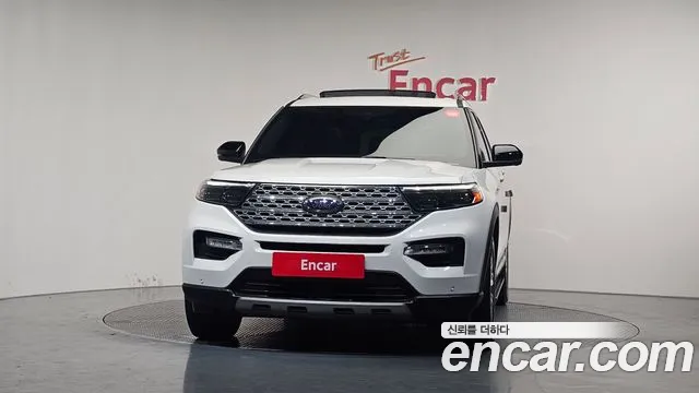Ford Explorer 2021 — фото 3