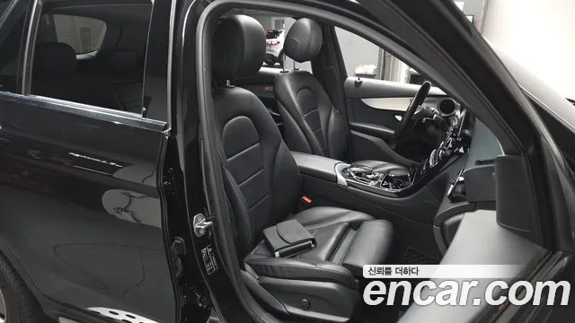 Mercedes-Benz GLC-Class 2019 — фото 11
