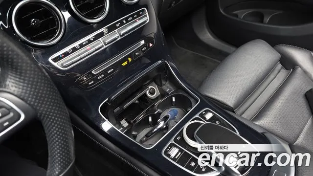 Mercedes-Benz GLC-Class 2019 — фото 16