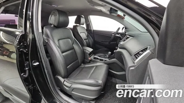 Hyundai Tucson 2016 — фото 11