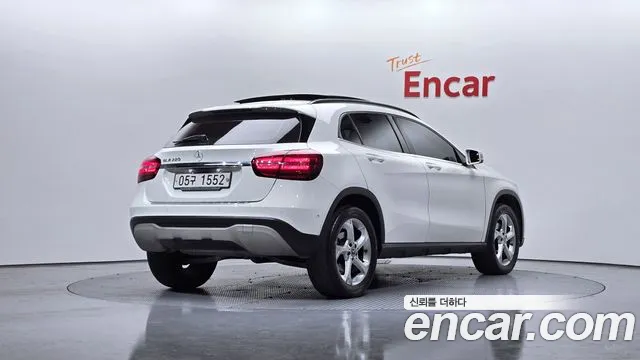 Mercedes-Benz GLA-Class 2018 — фото 2